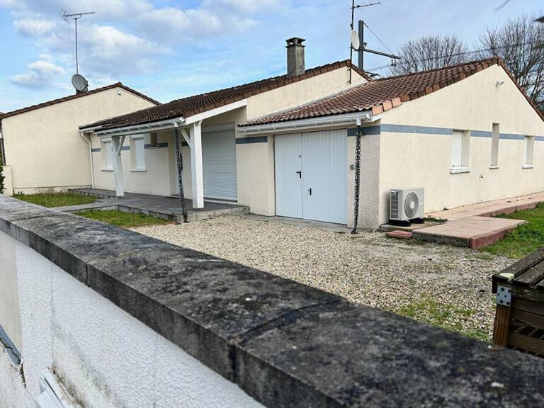 MAIISON 4 CHAMBRES  BLANQUEFORT — photo 1