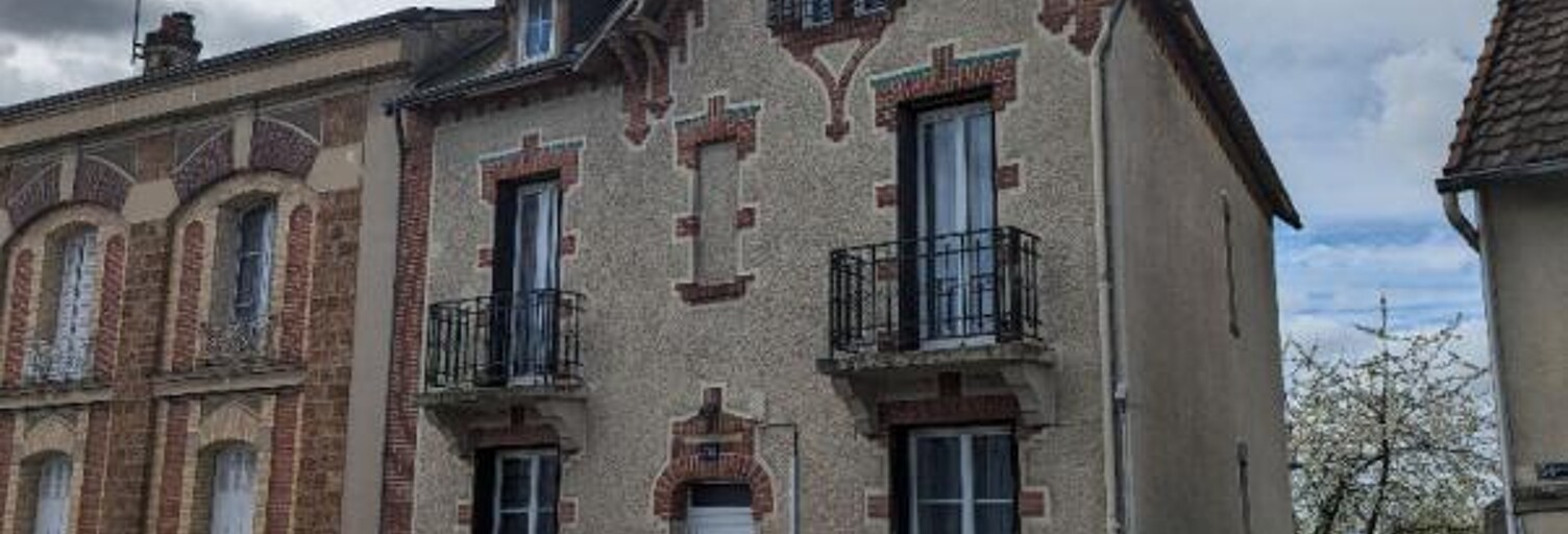 Maison 8 Pièces 200 m² à vendre à La Loupe (28240)