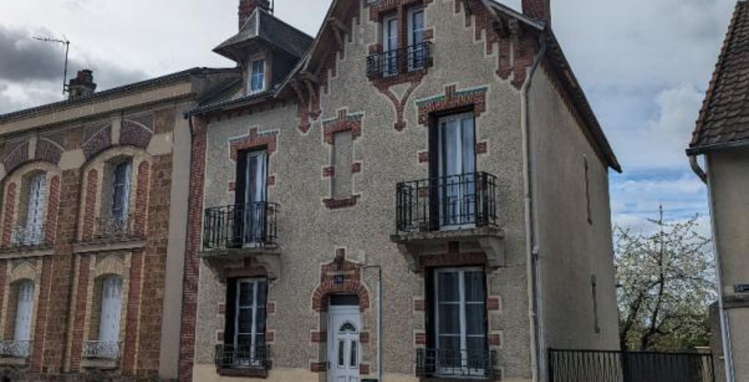Maison bourgeoise 200 m2 28240 La Loupe — photo 1