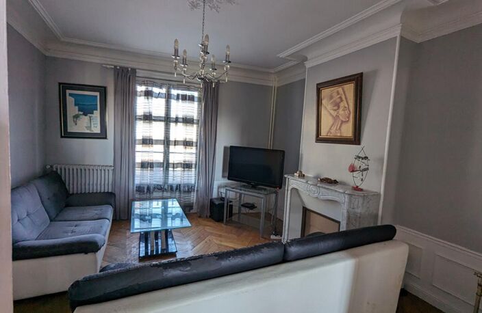 Maison bourgeoise 200 m2 28240 La Loupe — photo 2