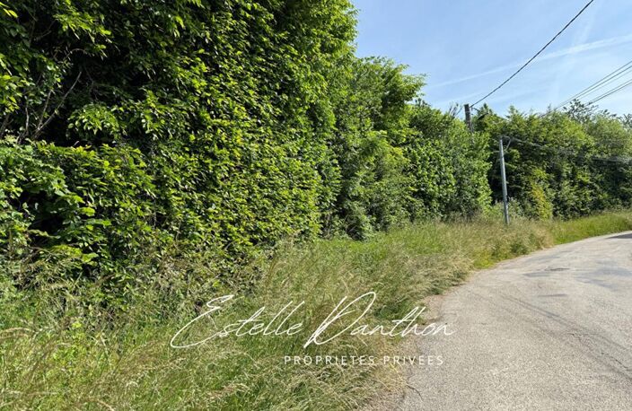Terrain constructible de 700 m2 avec foret de 6000m2 — photo 3