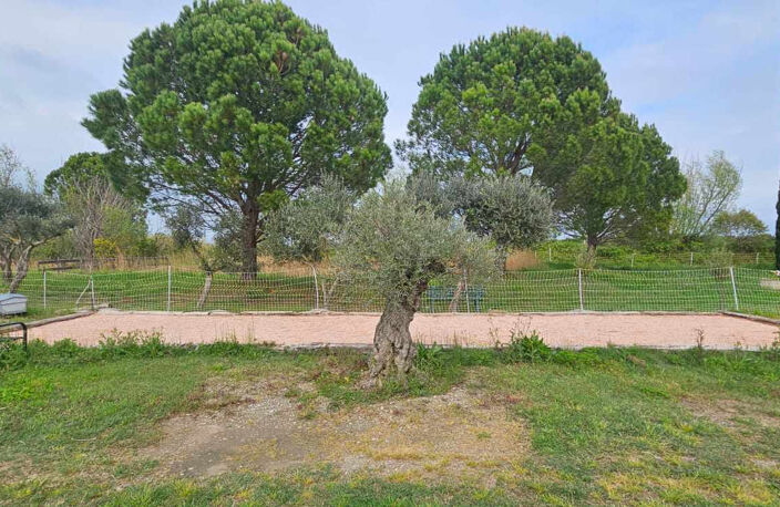 Maison Arles 9 pièce(s) 303 m2 SUR 1 hectare de parcelle — photo 4