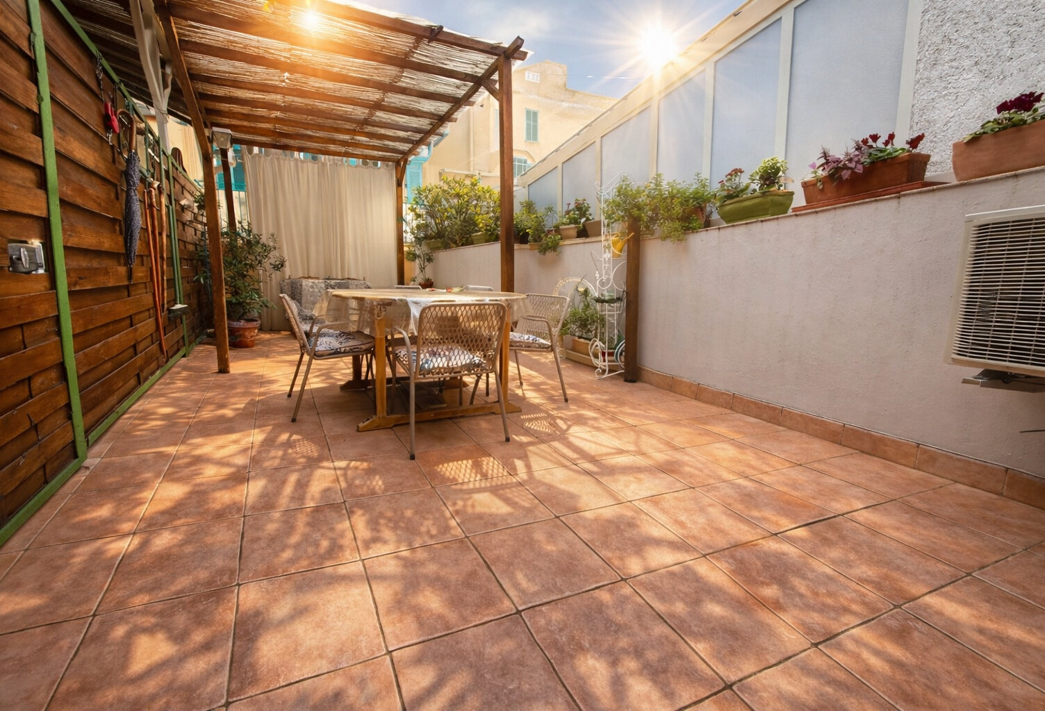 Menton centre en duplex 3/4 pièces terrasse — photo 1