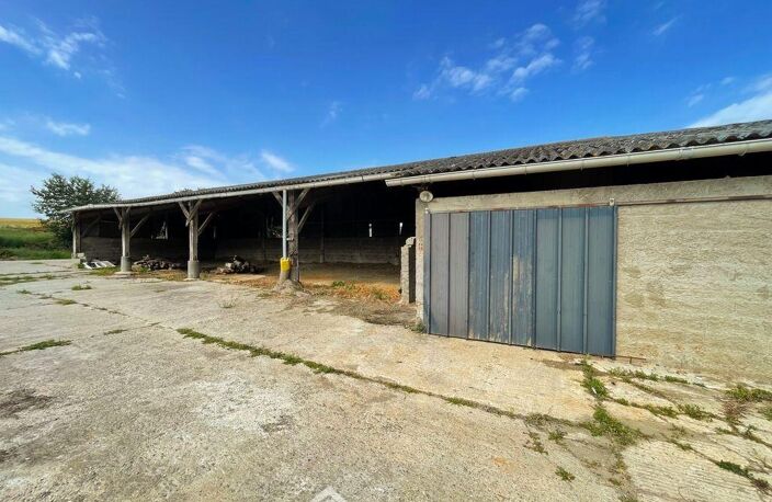Grange - 450m² - Soulaines-sur-Aubance — photo 2