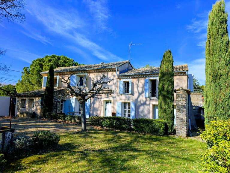 Dept 84 - Robion - Beau mas proche du village — photo 1