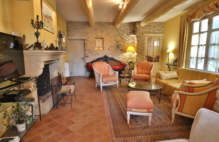 Dept 84 - Robion - Beau mas proche du village — photo 5