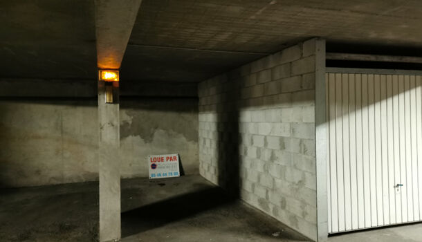 Parking  à louer Rochelle (La) 17000