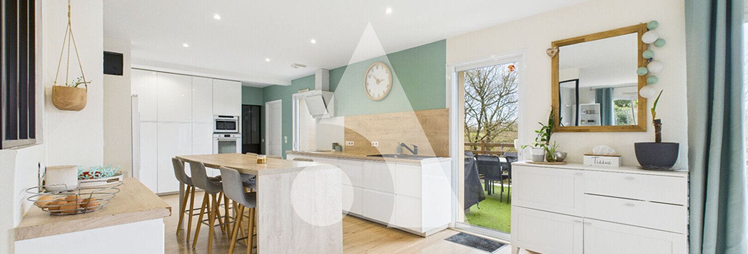 Maison 10 Pièces 280 m² à vendre à La Roche-sur-Yon (85000)