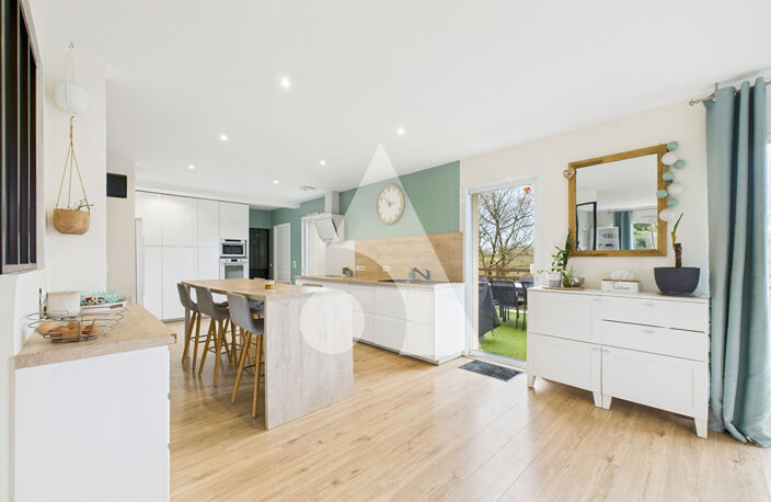 Maison familiale avec logement indépendant - La Roche-sur-Yon 260 m² habitable — photo 3