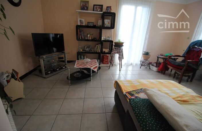 A vendre maison individuelle rénovée avec jardin et terrasse — photo 2