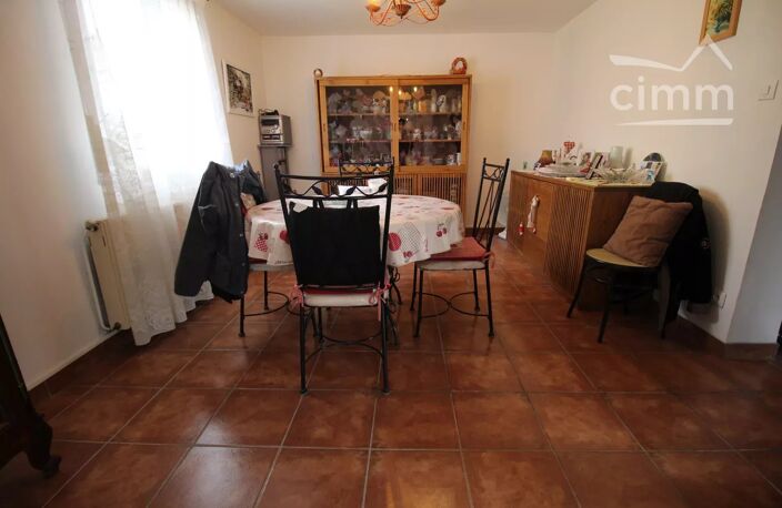 A vendre maison individuelle rénovée avec jardin et terrasse — photo 3