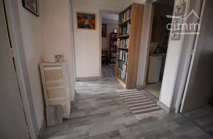A vendre maison individuelle rénovée avec jardin et terrasse — photo 5