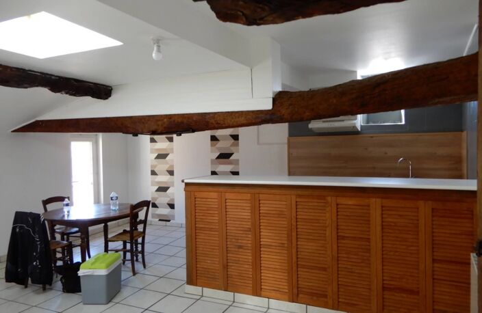 CASTRES CENTRE VILLE T2 — photo 2