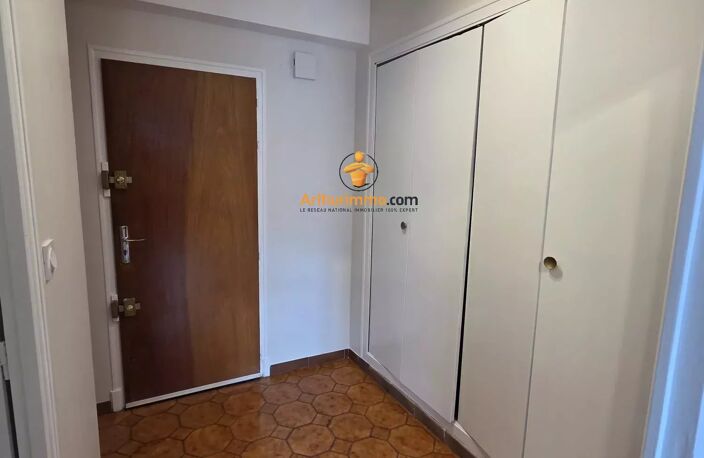 Appartement type 2- Centre ville Lourdes — photo 2