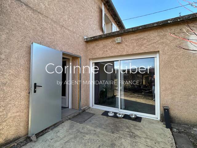 EXCLUSIVITÉ - PROCHE DE DIGNE-LES-BAINS : SPACIEUSE MAISON DE 193 m² HABITABLES AVEC DÉPENDANCES — photo du bien