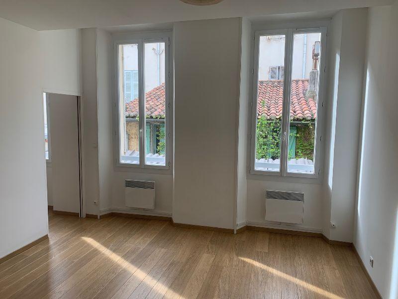 Appartement  T2 à louer Marseille 6eme 13006