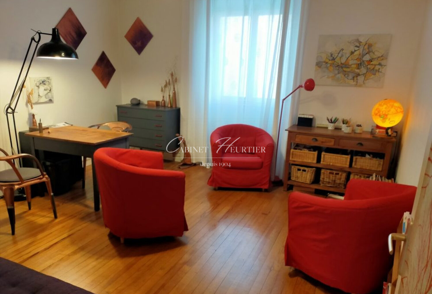 VOIRON - LOCAL PROFESSIONNEL - CENTRE VILLE — photo 1