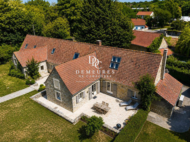 Longère de 266m² 5 chambre — photo du bien