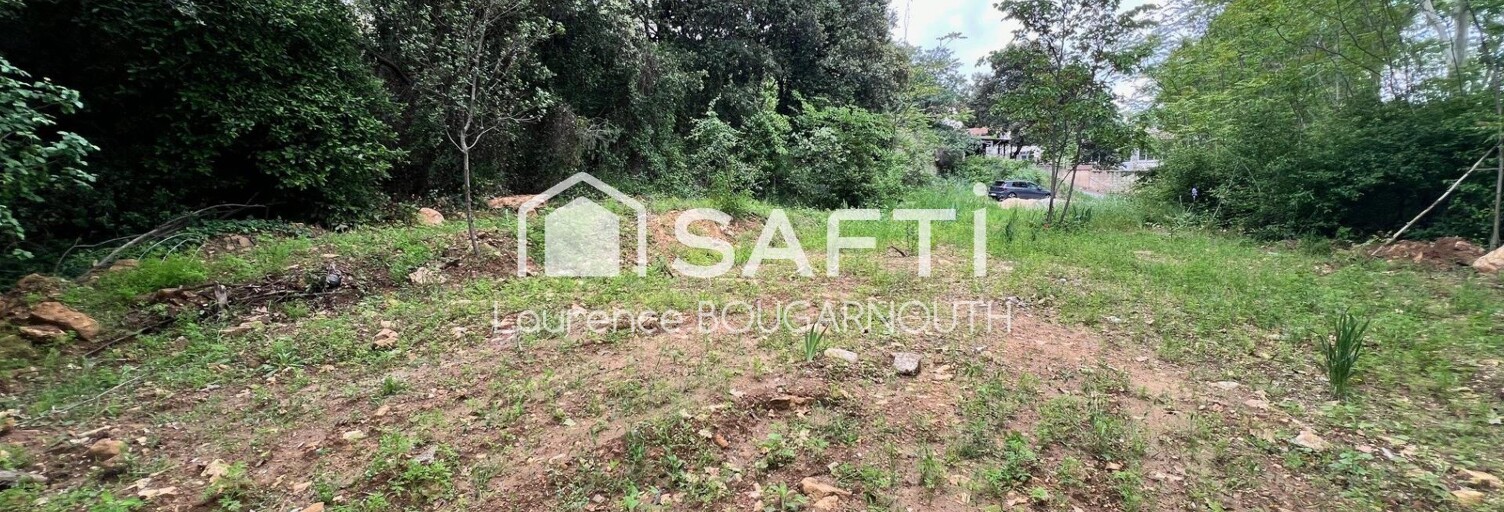 Terrain  2390 m² à vendre à Bagnols-sur-Cèze (30200)