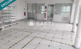 Commerce 4 Pièces 430 m² à vendre à Lapalud (84840)