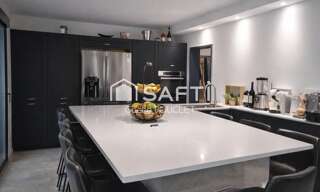 Maison 5 Pièces 176 m² à vendre à Salles (33770)