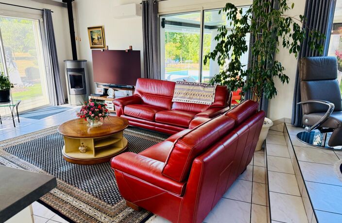 BELLE PROPRIÉTÉ 6 CH, LOGEMENT ANNEXE, PISCINE, PARC PAYSAGÉ — photo 3