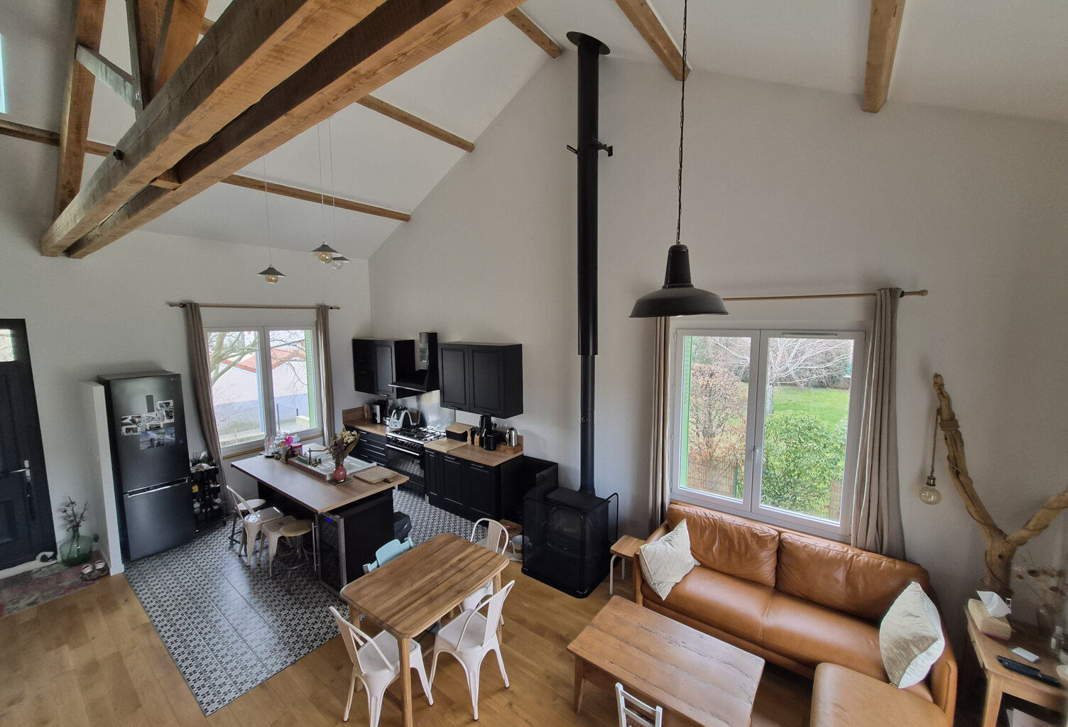 Maison d'env. 150 M2 comme neuve vue sur les vignes ! — photo 1