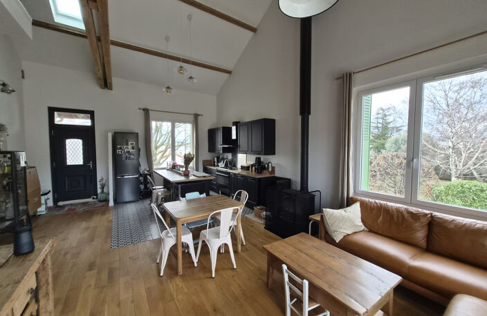Maison d'env. 150 M2 comme neuve vue sur les vignes ! — photo 5