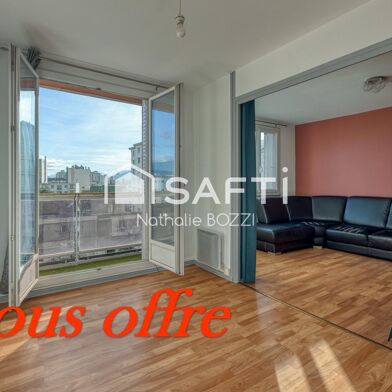 Appartement 3 pièces 130000 €