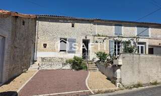 Maison 7 Pièces 205 m² à vendre à Roullet-Saint-Estèphe (16440)