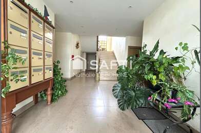 Appartement 7 pièces 250000 €