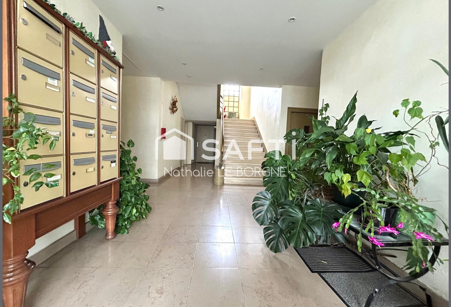 Appartement T6 centre ville 215 m² avec ascenseur — photo 1