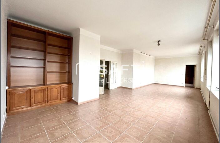 Appartement T6 centre ville 215 m² avec ascenseur — photo 3