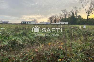 Terrain  61000 €