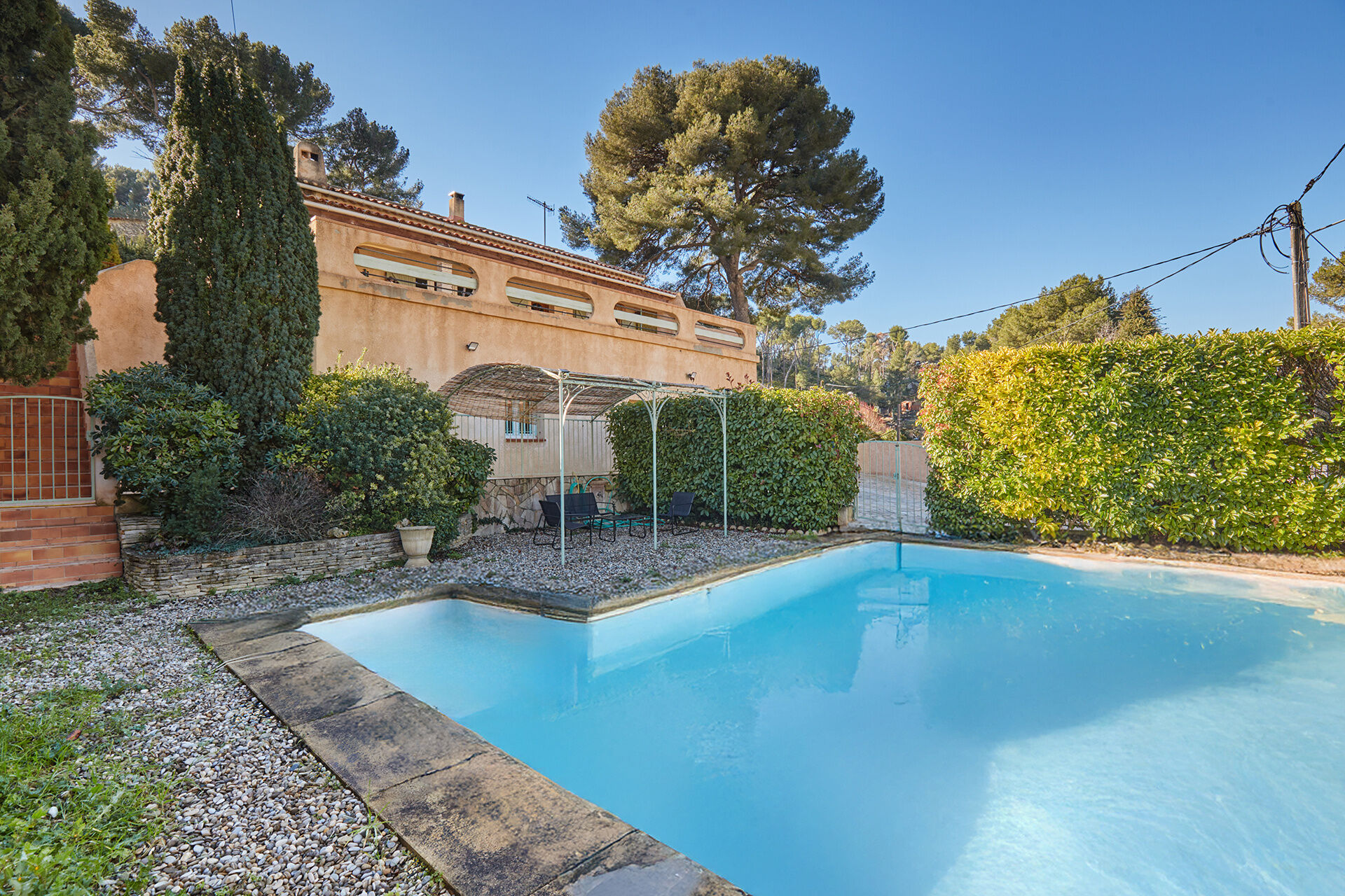 Villa / Maison  T5 à vendre Septèmes-les-Vallons 13240