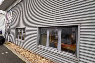 Commerce  1353000 €