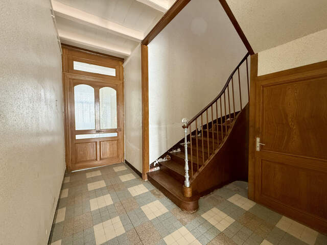 Maison de village à rénover - La Flotte — photo du bien