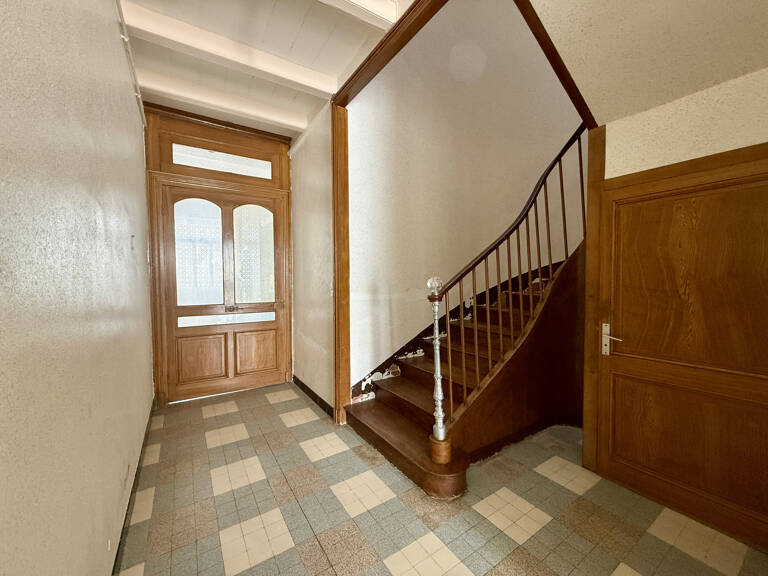 Maison de village à rénover - La Flotte — photo 1