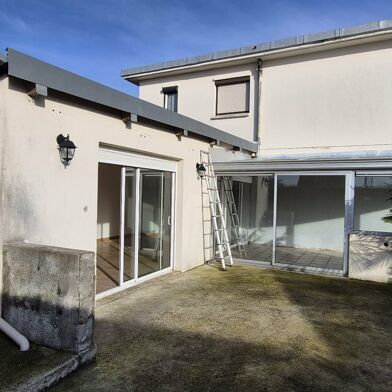 Maison 5 pièces 210000 €