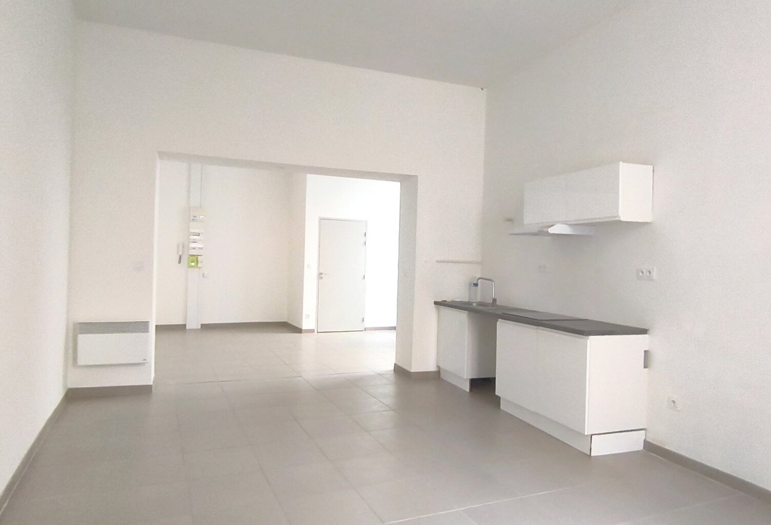 34500 Béziers-t2 58m2-francaise — photo 1