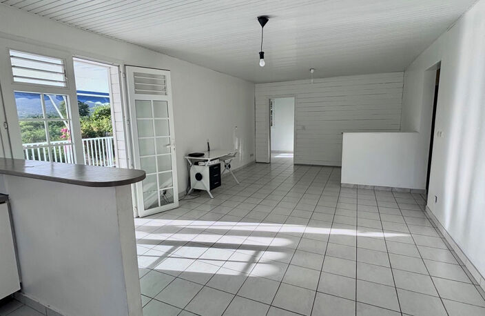 Villa F4 + F2 avec Piscine — photo 3