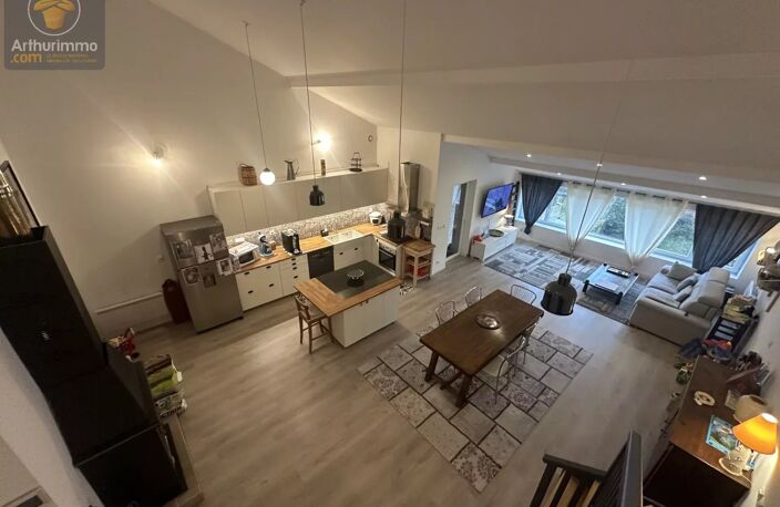 MAISON DE VILLAGE  DE 210M² AVEC JARDIN CLOS A GORZE — photo 3