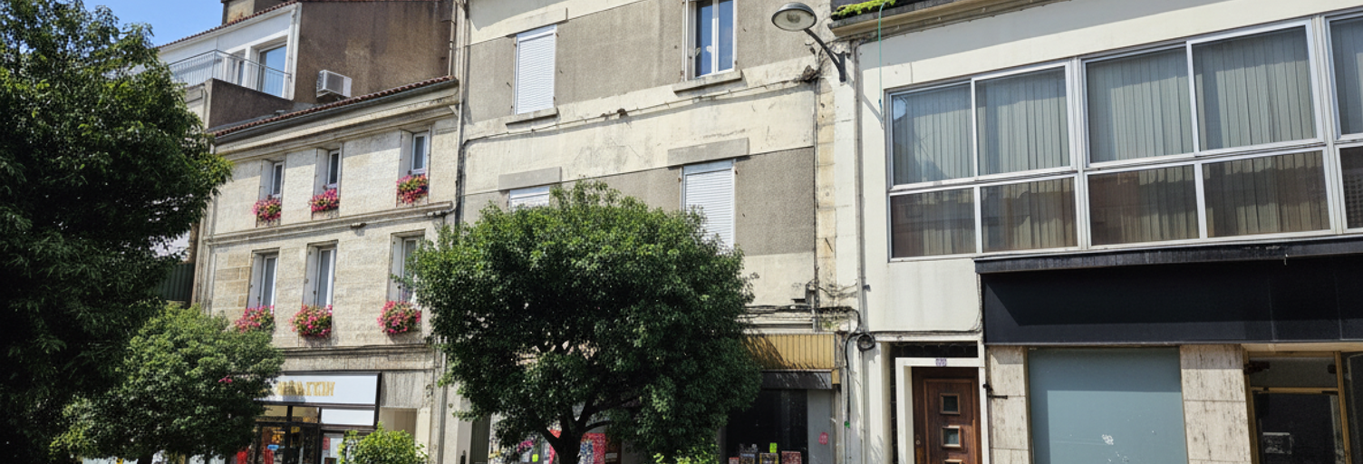 Immeuble  400 m² à vendre à Angoulême (16000)