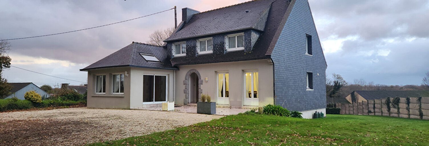 Maison 8 Pièces 158 m² à louer à Plouvien (29860)