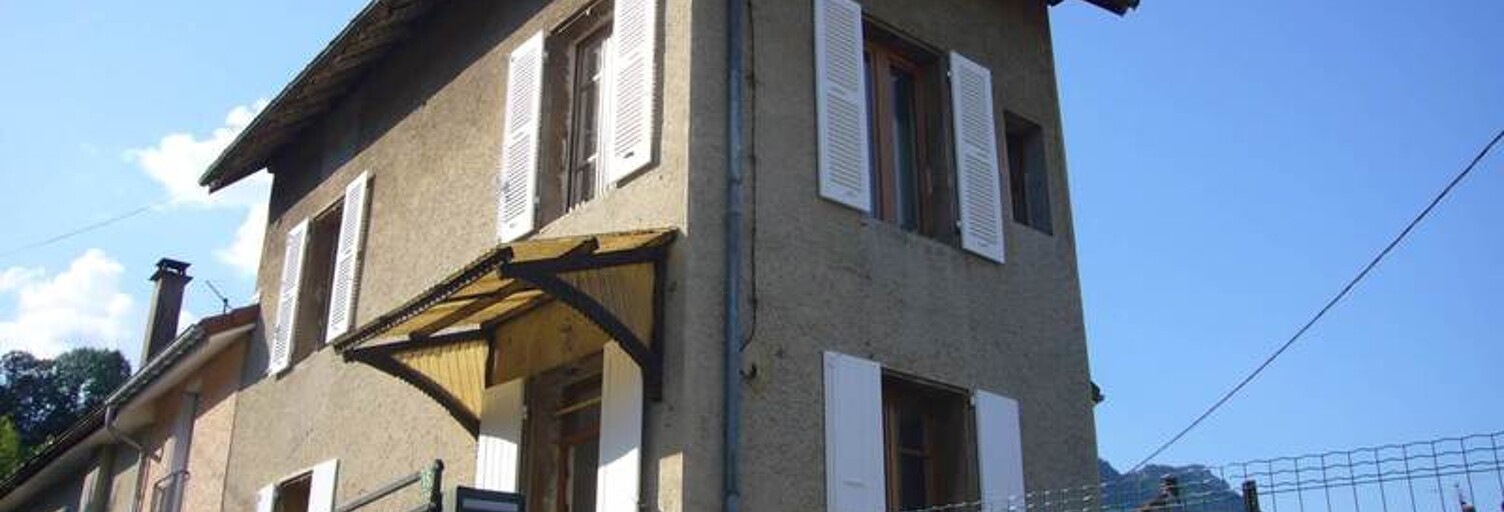 Maison 4 Pièces  m² à vendre à Saint-Laurent-du-Pont (38380)