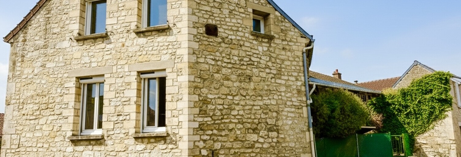 Immeuble  120 m² à vendre à Pont-Sainte-Maxence (60700)