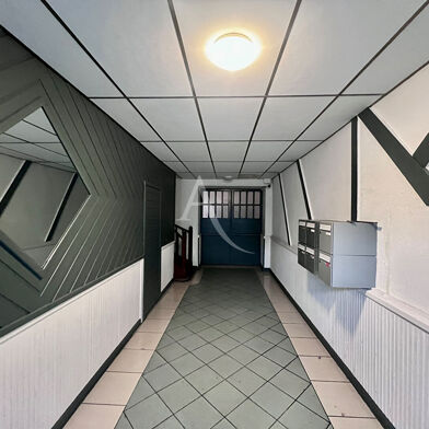 Appartement 3 pièces 156000 €