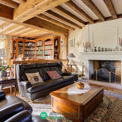 Maison 9 pièces 580800 €