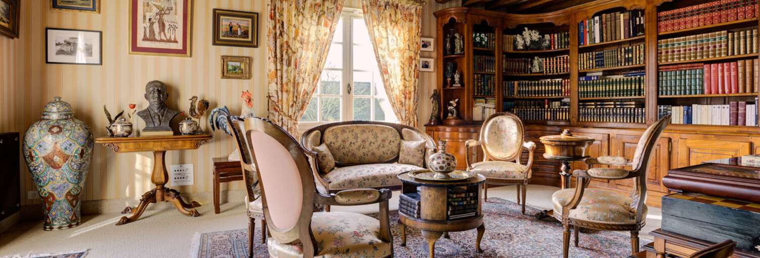 Maison 9 Pièces 350 m² à vendre à Miré (49330)