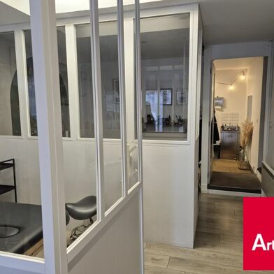 Commerce  199000 €